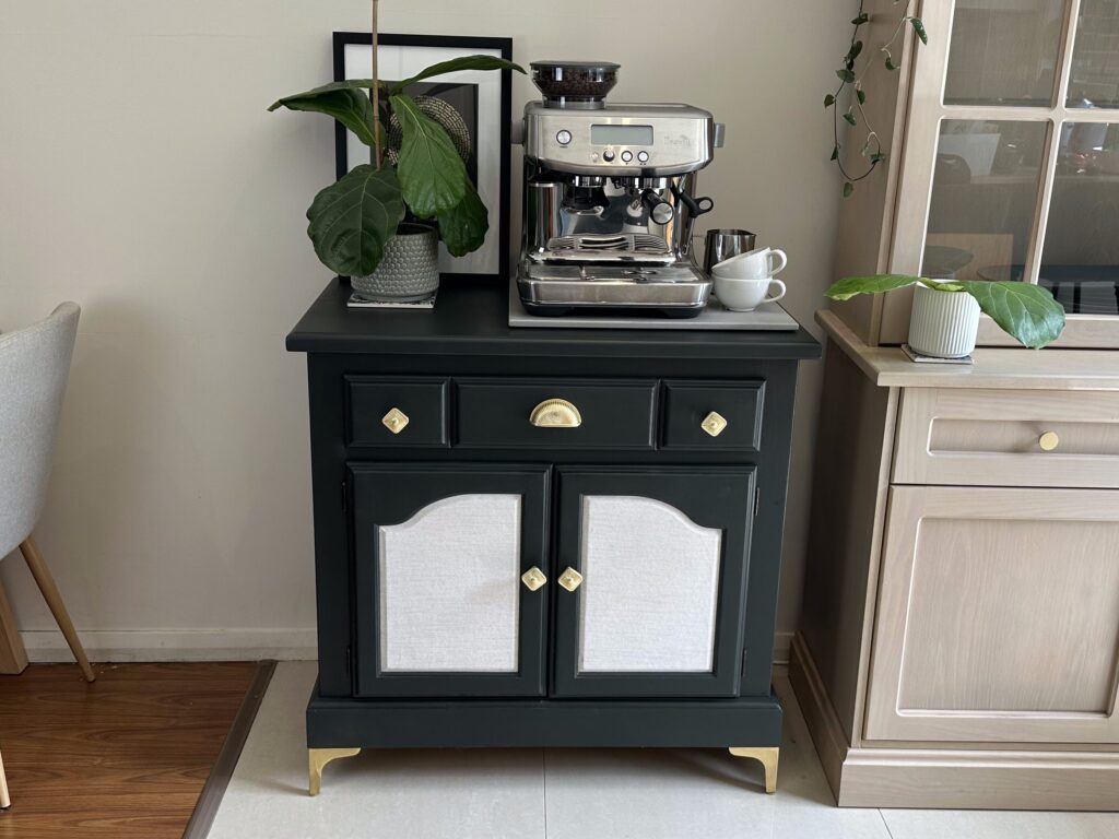 #001 The Moody Green Coffee Bar